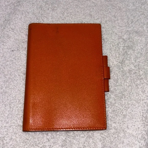 Hermes agenda notebook *no paper insert - Picture 1 of 6